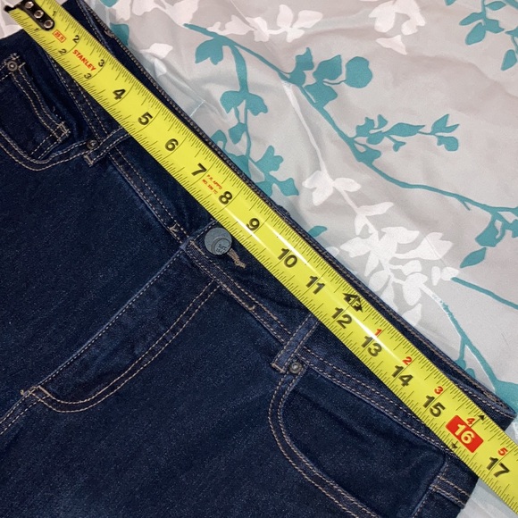 EST. 1948 Denim Women Dark Blue Jean pants 
Classes Size 10 - Picture 4 of 5